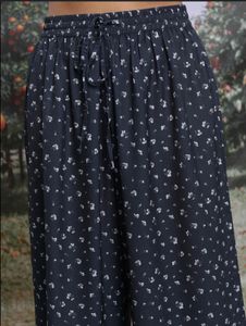 Floral Print Wide Leg Pants