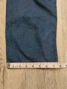Ma2098 V3 jeans waist 34 inches