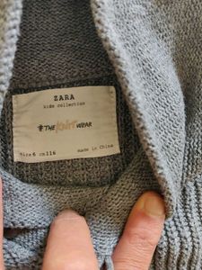 ZARA Stylish Gray Knit Sweater