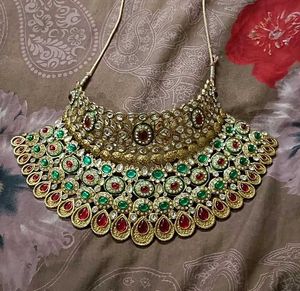 Elegant Kundan Choker