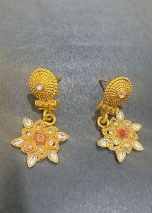Elegant Kundan Necklace