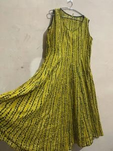 Cotton Sleeveless Anarkali Kurta
