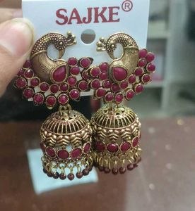 Antico Bollywood Style Maroon Jhumka Oxidised