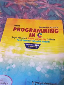 Textbooks (Programming In C)