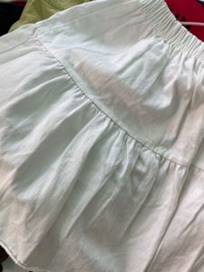 Cute White Skirt