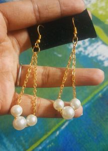Pearl Earring