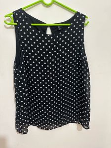 Forever 21 Top 38size Large