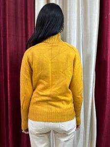 Yellow Highneck Pullover