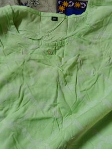 Less Use Kurti Size 46