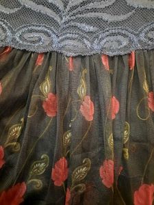MESH FLORAL SKIRT