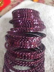 Shiny Purple Bangle Set