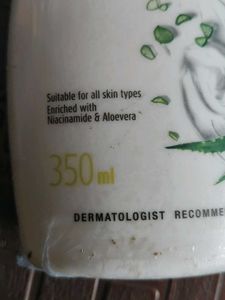 La&#39;bolia Calming Body Wash 350 Ml