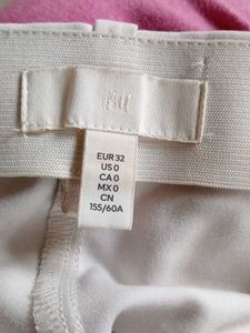 H&M Formal Pants – Stylish, Comfortable & Office-R
