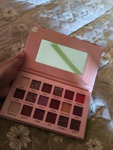 Eye Shadow Plate