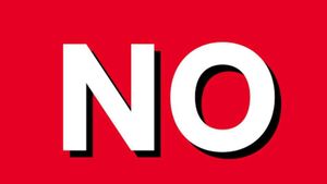 Elegant Black &amp; White Kurta Set