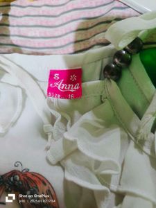 White Nd Pink Baby Girls Top And Skirt Set