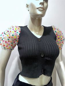 Chic Black Knit Crop Top