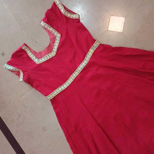 BEAUTIFUL gown