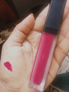 Beutiful 😍 😃 Trading Sed 💞🌸 Meet Lipstick