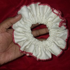 Ruffled Scrunchie ❤️