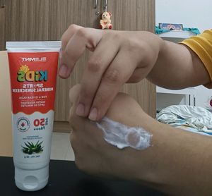 Kids Sunscreen, Safe Easy to Apply Formula