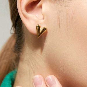 18Kt Gold Plated Heart Earings