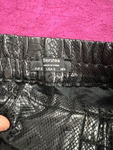 Bershka Snake Print skirt