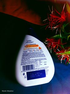 🥛NIVEA Milk Delights Moisturizing Face Wash