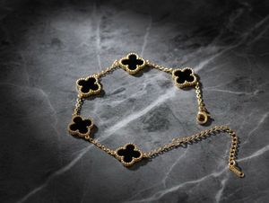 Gold Twisted Chain Bracelet