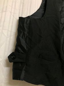 Broadway Tuxmakers Black Waistcoat