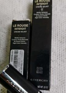 Givenchy - Creme Velvet - 37