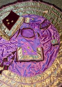 32 Kali Satin Poshak