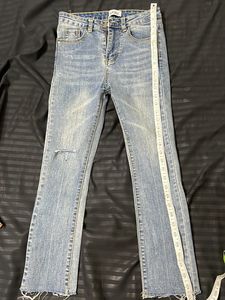 Low Waist Jeans