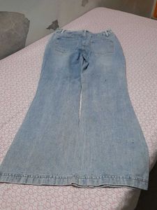 Urbanic Blue Jean 💙 + Free Top ❤️
