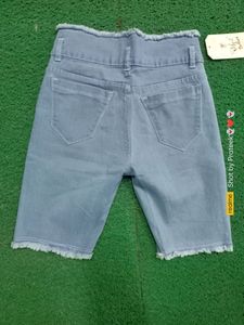 (A-67) 28 Size Denim  Short