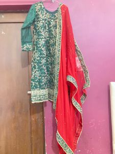 Green Shalwar Suit Dupatta