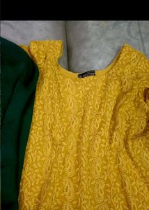 chikankari kurta set