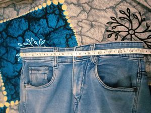 Light Wash Denim Jeans