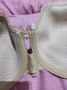 La Senza 38 C Bra Underwired