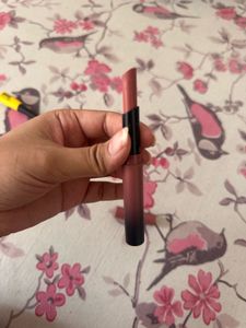 Lipstick in Shade- More Buff