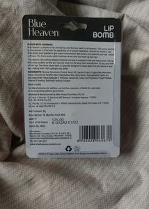 Blue Heaven Lip Bomb, Strawberry Flavoured Lip Balm.