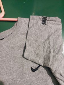 🌟Grey T Shirt (36 &#34;)