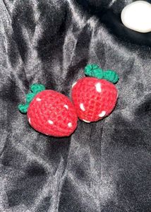 Crochet Strawberry Hair Clips - Adorable Set