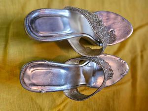 Elegant silver sandal