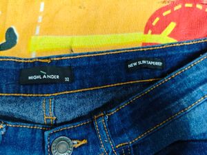 Highlander Slim Tapered Jeans