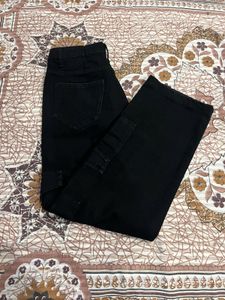 Black Eight Pocket Jean