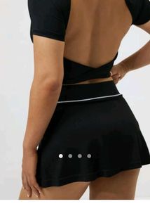 Savana Black Cut-out Top