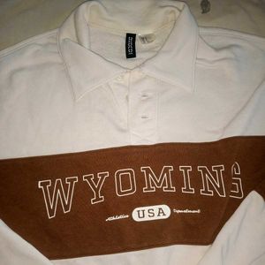 Wyoming Graphic Top