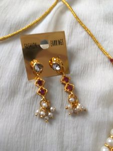Pretty Pink and White Stone Studded Necklace Set
