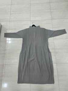 🖤Effortless Chic! The Pleated Power Dress 🖤